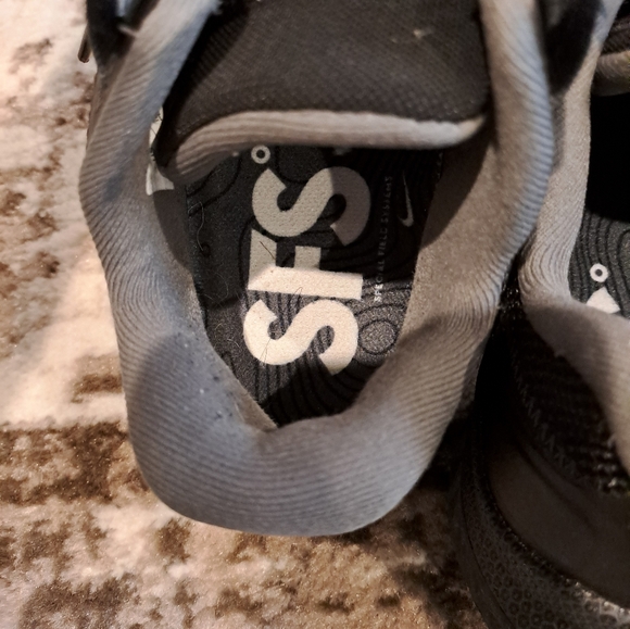 Nike React SFB Carbon Low Mens 8 Black Shoes - Picture 7 of 10